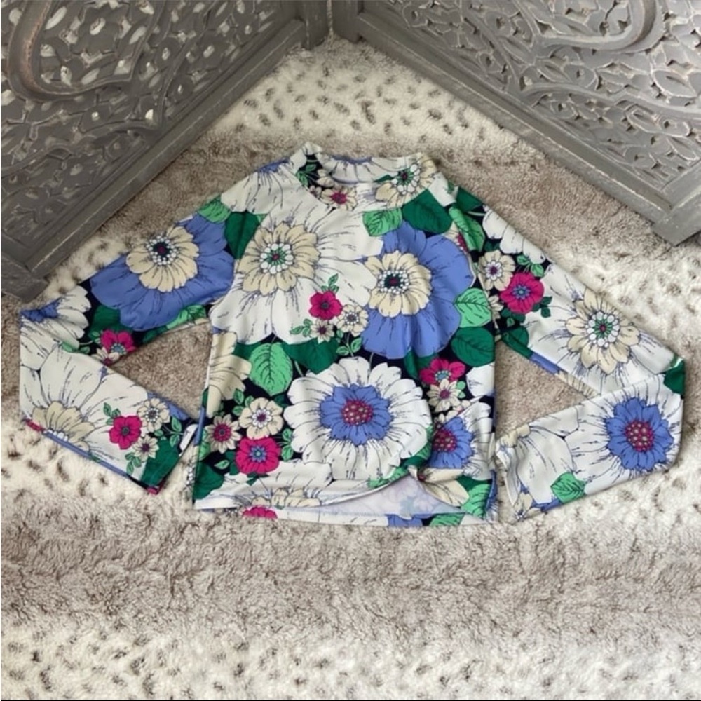 GAP Kids long sleeve rashguard girls large floral beach tropical island girl